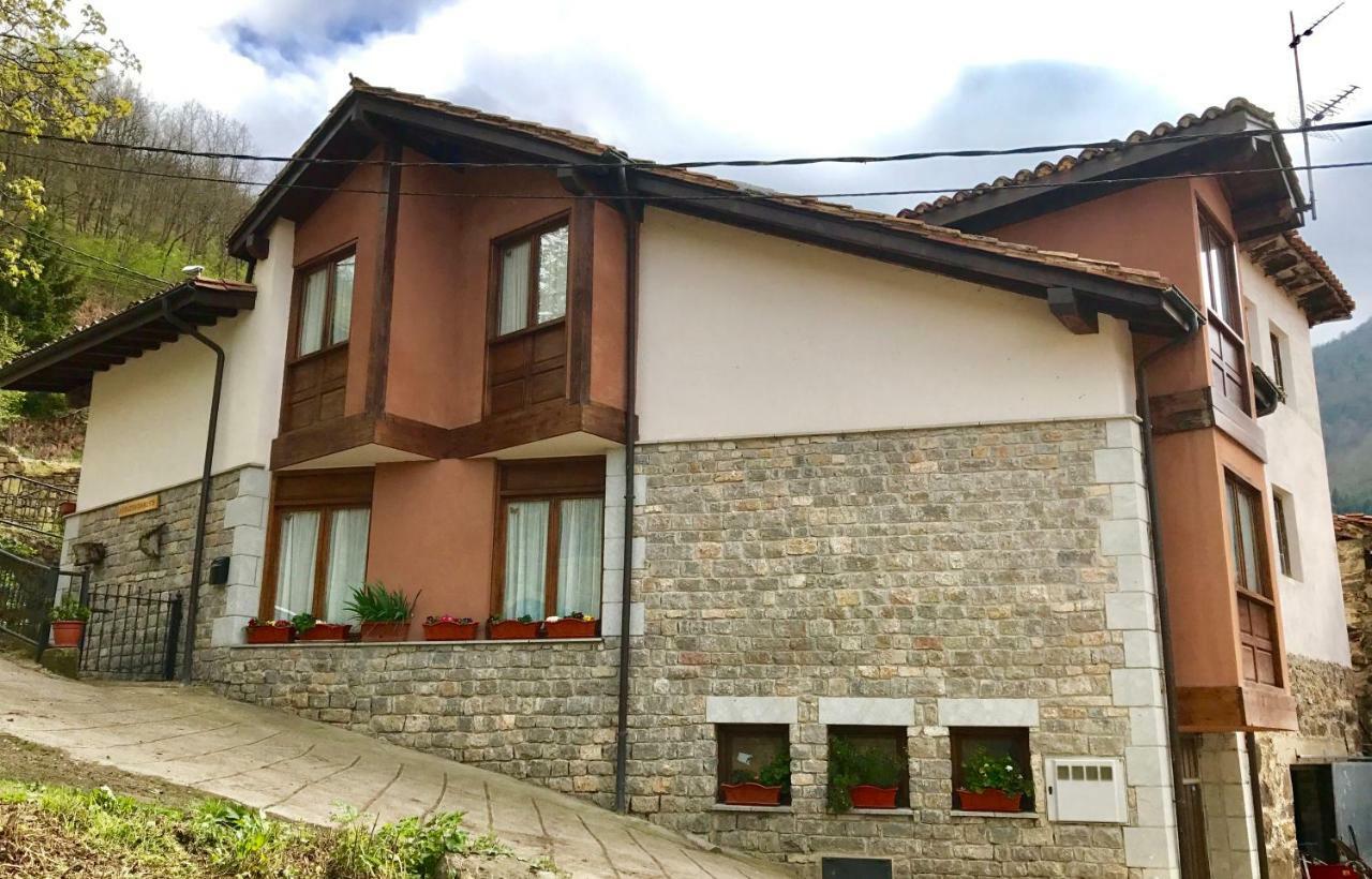 Apartamentos Rurales Los Nogales Cosgaya Exterior photo